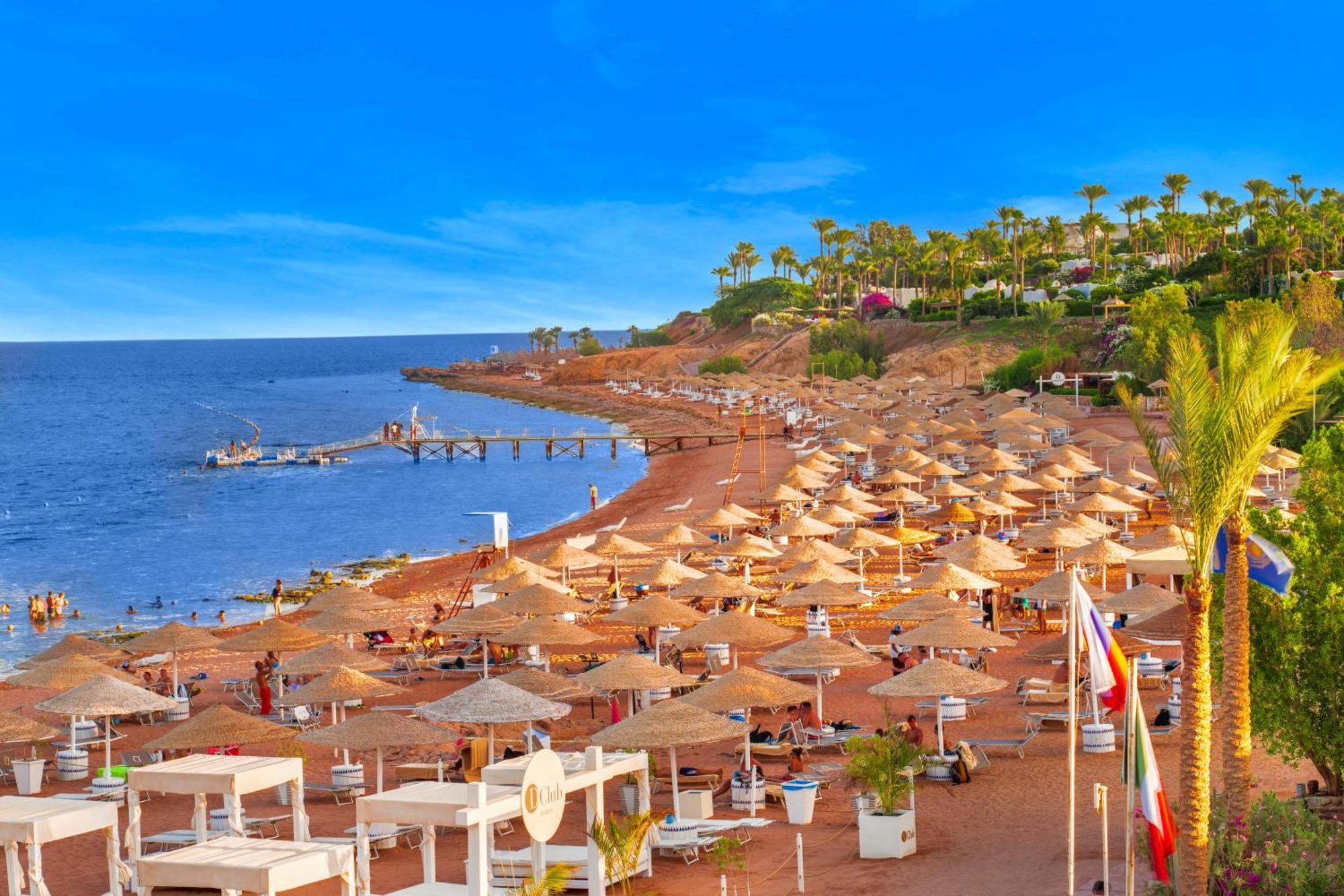 Domina Coral Bay Resort, Diving , Spa & Casino Sharm el-Sheikh Luaran gambar Beach in Hurghada